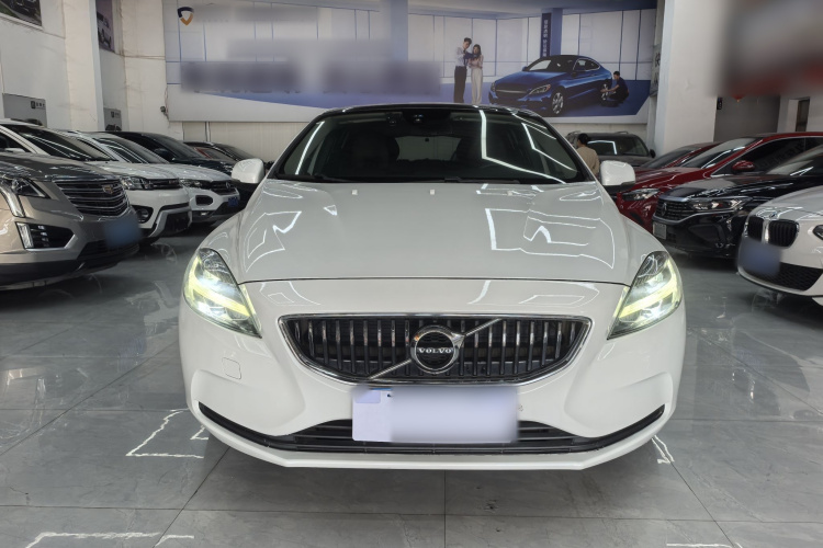 沃尔沃V40 2018款 T3 智逸版车身外观6001