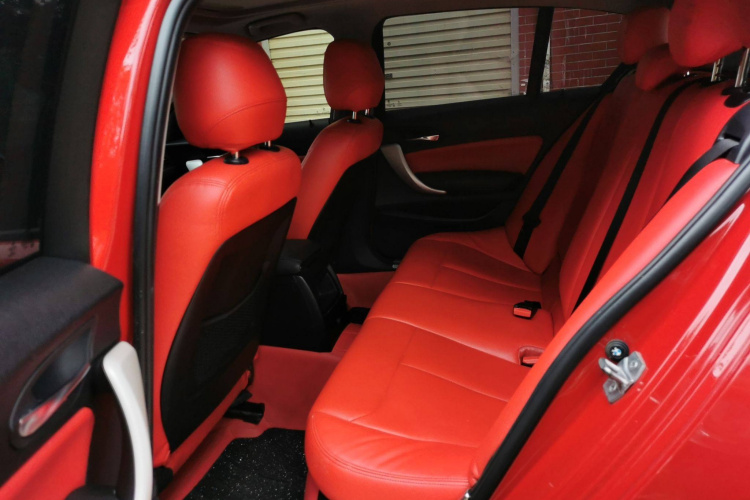 宝马1系(进口) 2018款 118i 领先型中控内饰7004