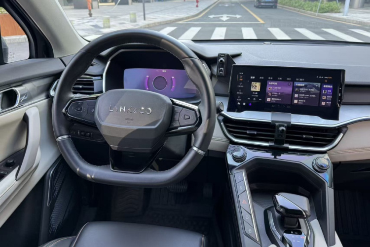 领克06 EM-P 2020款 PHEV Plus车身外观6009