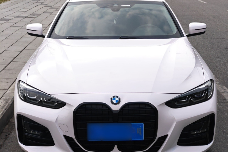 宝马4系 2022款 425i M运动套装车身外观6002