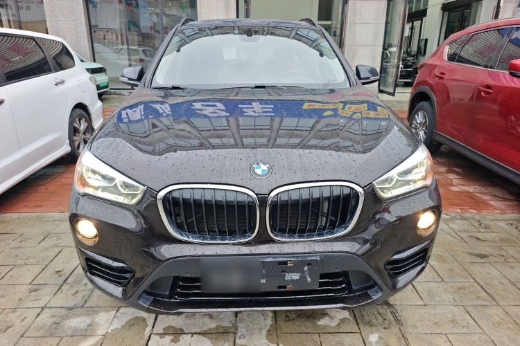 宝马X1 2016款 sDrive20Li 豪华型车身外观6001