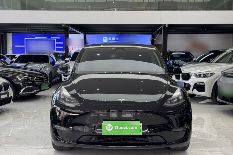 特斯拉 Model Y 2023款 长续航全轮驱动版车身外观6005