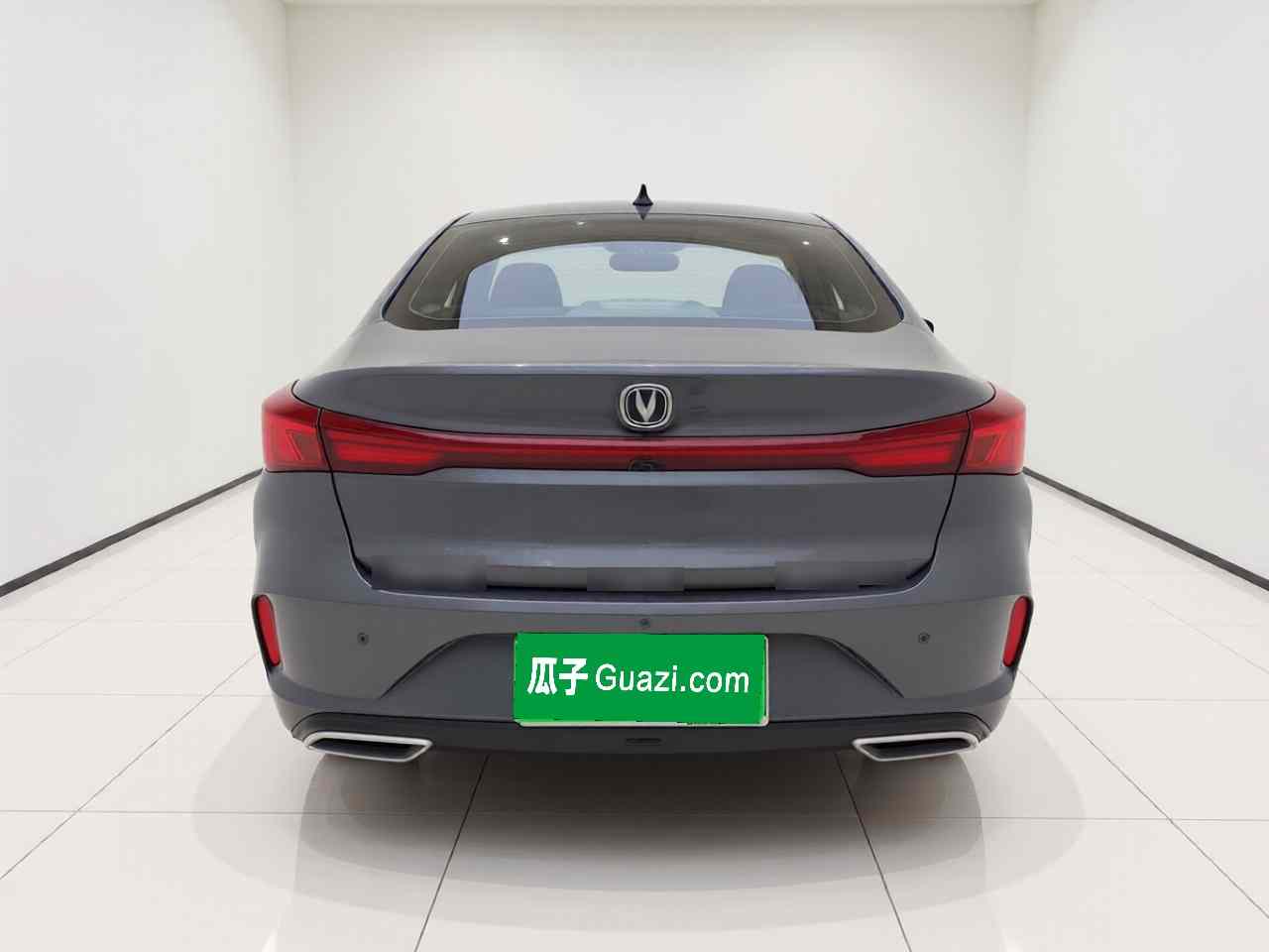 长安 逸动 2025款 PLUS 1.4T 双离合高能版(4)