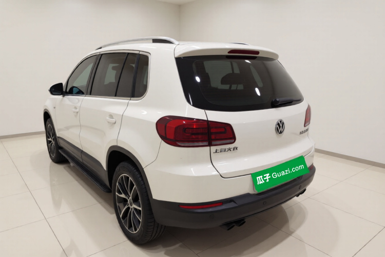 大众 途观 2015款 2.0TSI 自动四驱豪华版车身外观5