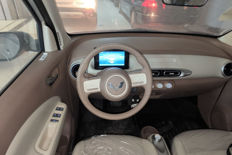 五菱汽车 宏光MINIEV 2025款 四门版 进阶款中控内饰13