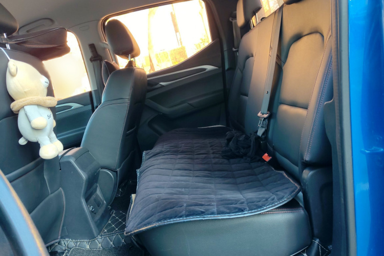 上汽大通MAXUS 大通T60 2017款 2.0T汽油自动两驱高底盘舒享型标厢中控内饰7004