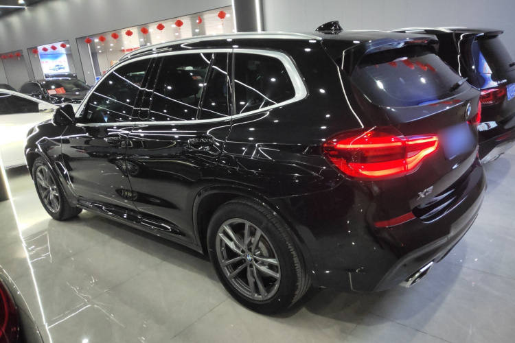 宝马X3 2020款  xDrive28i M运动套装车身外观4