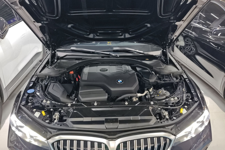 宝马3系 2023款 320Li M运动套装局部细节24