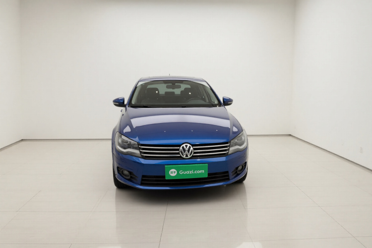 大众 宝来 2013款 1.4T 自动舒适型车身外观2