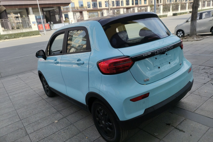 零跑汽车 零跑T03 2025款 310舒享版车身外观4