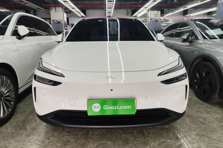 乐道L60 2024款 60kWh 后驱版车身外观2