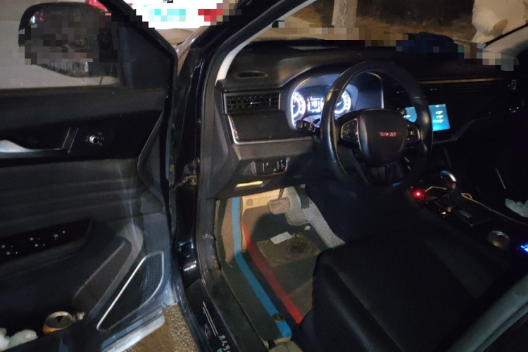 中国重汽VGV VGV U70 2020款 1.5T 自动智享精英版 7座中控内饰7003