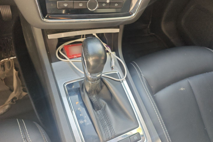 荣威i6 2017款 16T 自动互联智享版局部细节18