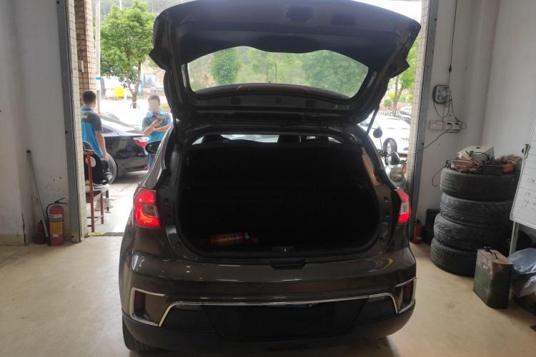 江汽集团 瑞风S2 2015款 1.5L CVT豪华智能型局部细节23