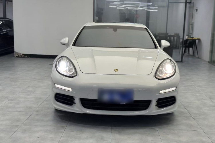保时捷 2016款 Panamera Edition 3.0T车身外观6009