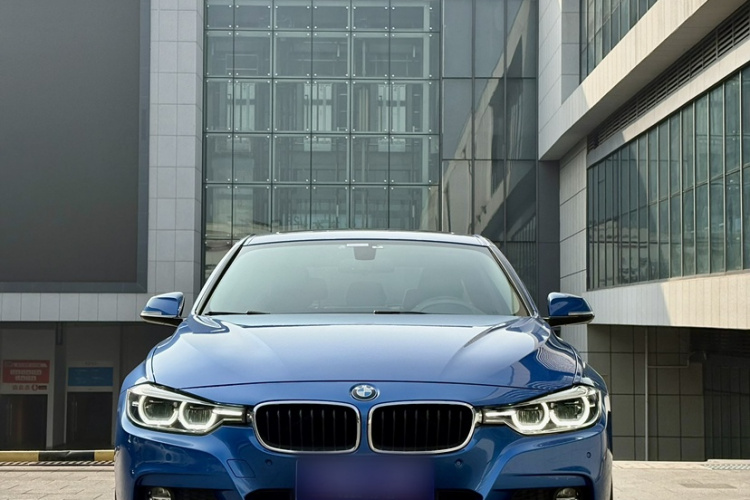 宝马3系 2019款 320Li M运动套装车身外观6009