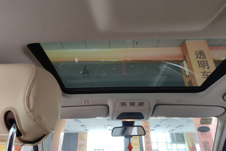 宝马5系(进口) 2015款 520i 典雅型中控内饰22