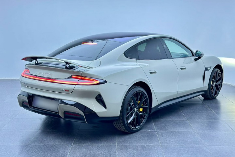 小米汽车 小米SU7 2024款 四驱超长续航高阶智驾Max版车身外观6007