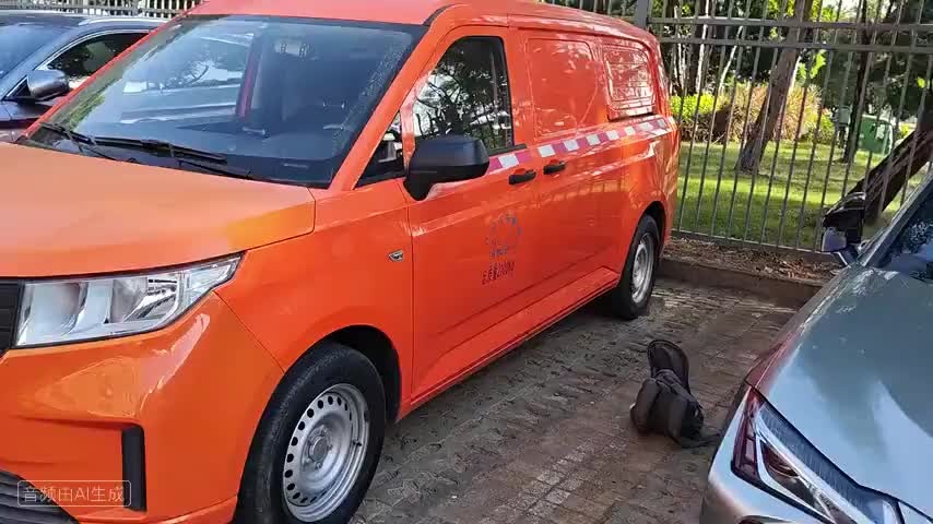 五菱汽车 五菱征程 2021款 1.5T 手动舒适型封窗版检测视频1