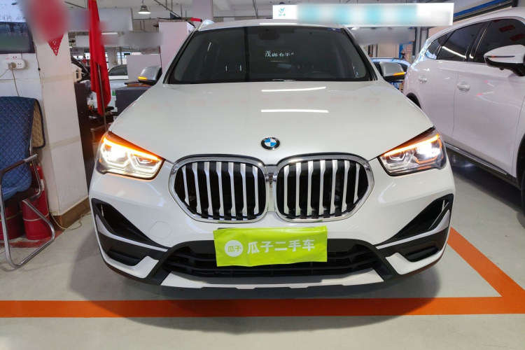 宝马X1 2022款 sDrive20Li 时尚型车身外观2