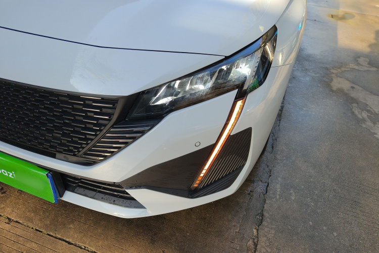 标致408 2024款 360THP 龘龘款 拉图版局部细节36