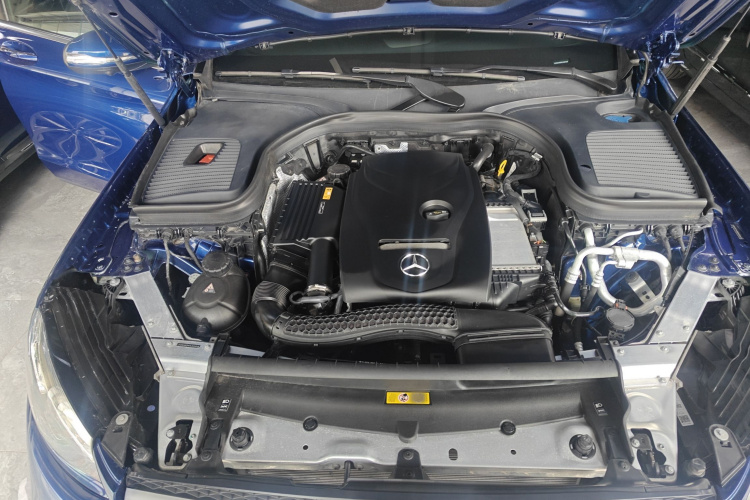 奔驰GLC 2016款 GLC 300 4MATIC 动感型机舱底盘24