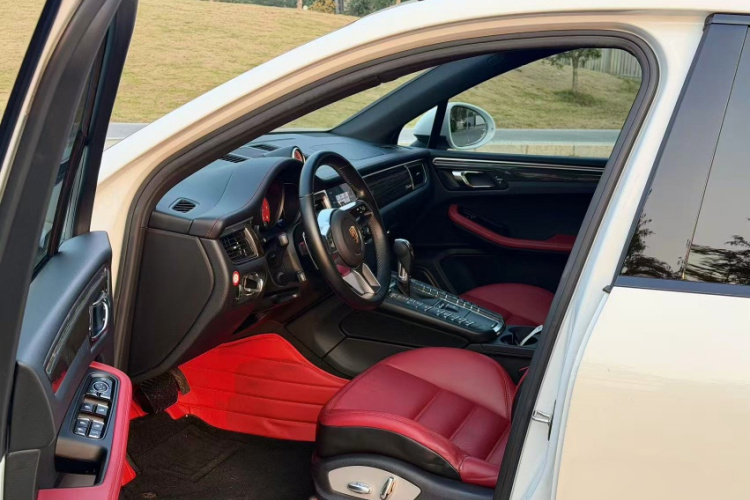 保时捷 2017款 Macan GTS 3.0T中控内饰7009