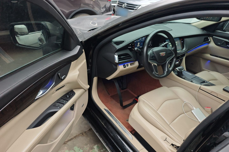 凯迪拉克CT6 2016款 28T 时尚型中控内饰20