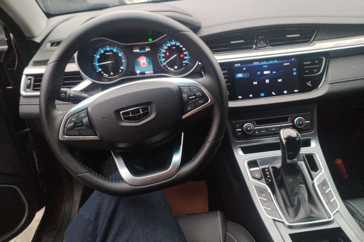 吉利汽车 帝豪 2019款 领军版 1.5L CVT豪华型 国VI中控内饰12