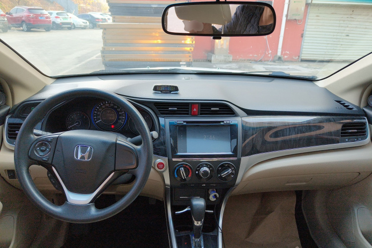 本田 凌派 2015款 1.8L 自动豪华版中控内饰12