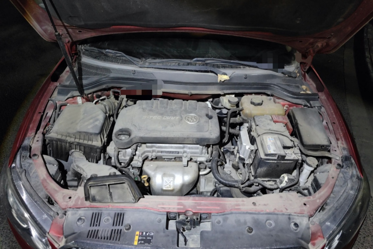 别克 英朗 2015款 15N 自动精英型局部细节24