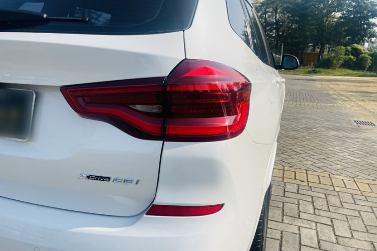 宝马X3 2018款 xDrive28i M运动套装 国VI车身外观6005