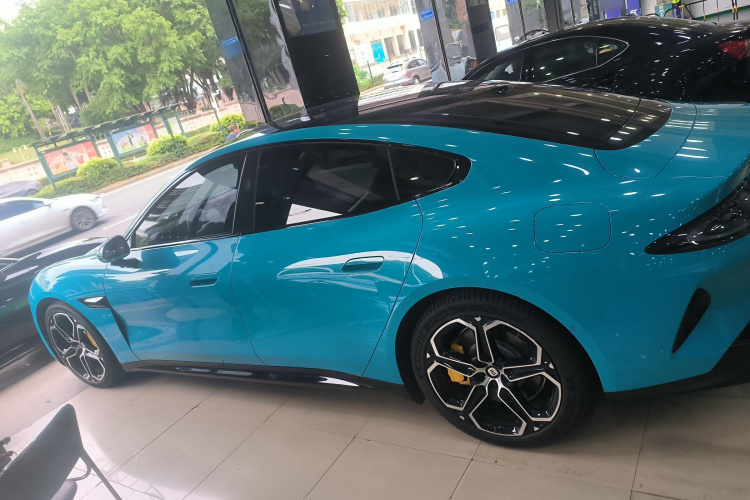 小米汽车 小米SU7 2024款 四驱Max创始版车身外观4