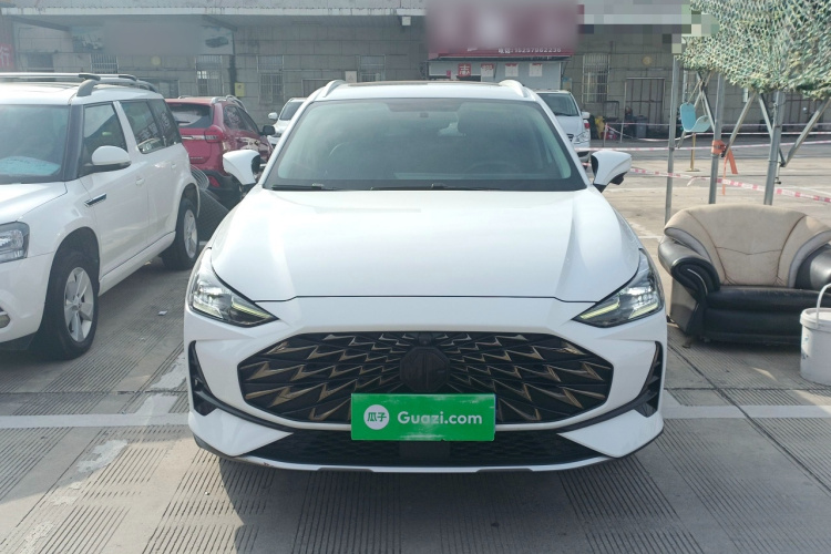 名爵 MG ONE 2022款 α-数智运动系列 1.5T 初创版车身外观2