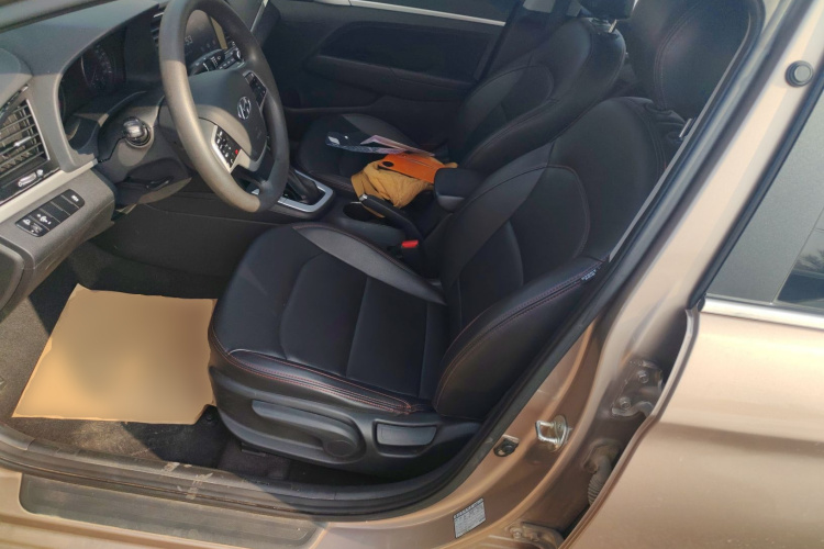 现代 领动 2016款 1.6L 自动智炫·青春型中控内饰19