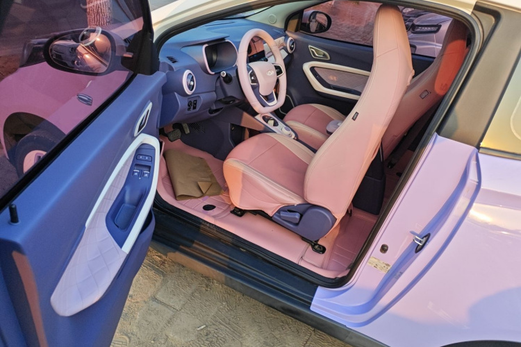 奇瑞 小蚂蚁 2022款 魅 301km 罗曼司 磷酸铁锂中控内饰20