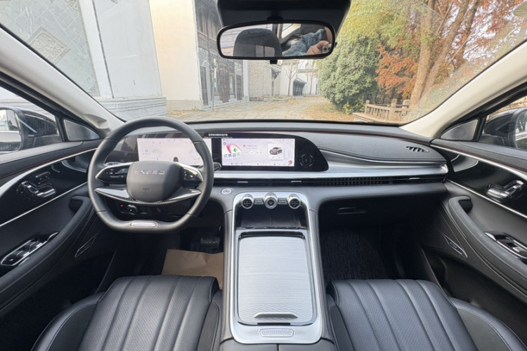 星途凌云 2024款 300T 两驱星耀版中控内饰7004