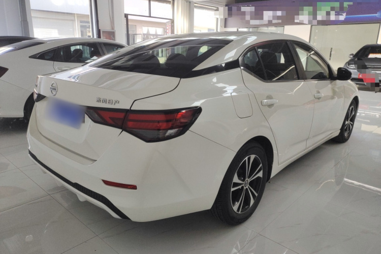 日产 轩逸 2021款 1.6L XL CVT悦享版车身外观7