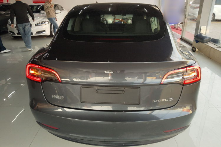 特斯拉 Model 3 2020款 改款 标准续航后驱升级版车身外观6