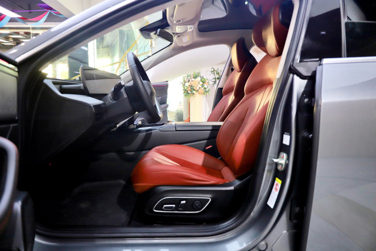 小鹏P7 2021款 480E局部细节19