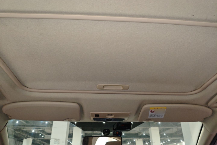 福特 福克斯 2013款 两厢经典 1.8L 自动时尚型局部细节22