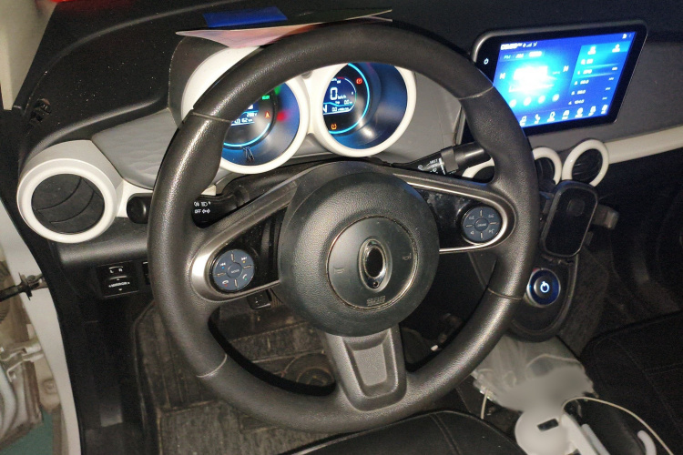 欧拉黑猫 2021款 301km 基础型局部细节13