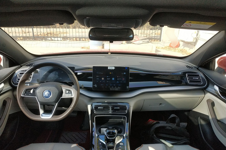比亚迪 秦PLUS 2023款 冠军版 DM-i 120KM领先型中控内饰12
