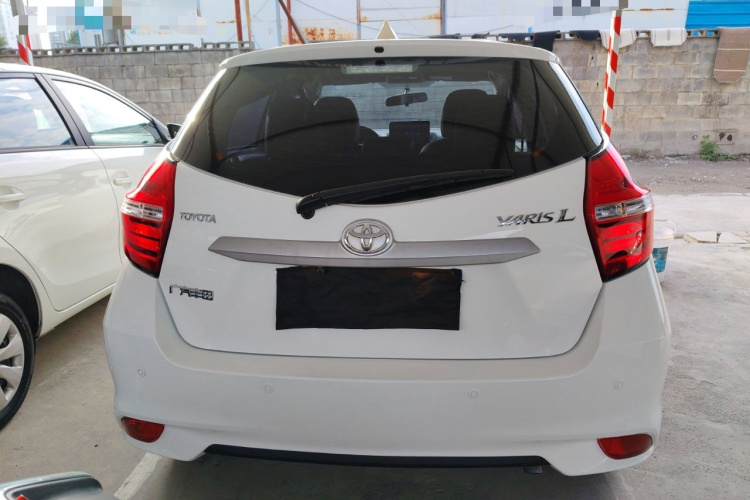 丰田 YARiS L 致炫 2022款 1.5L CVT领先PLUS版车身外观6