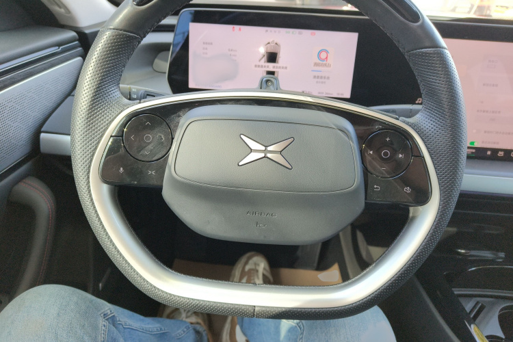 小鹏P7 2022款 625E局部细节13