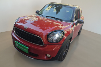 MINI Countryman 2016款 1.6T COOPER ALL4 Fun装备控