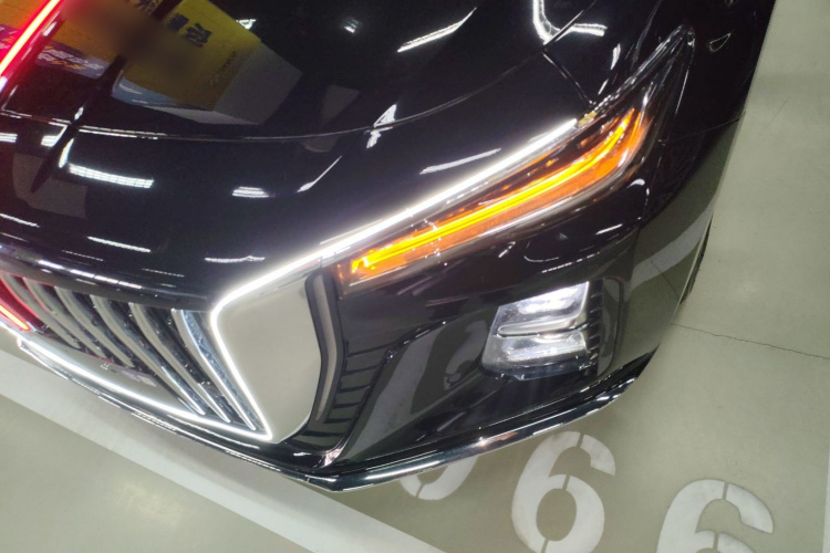 红旗H5 2023款 2.0T 自动智联旗畅版局部细节36