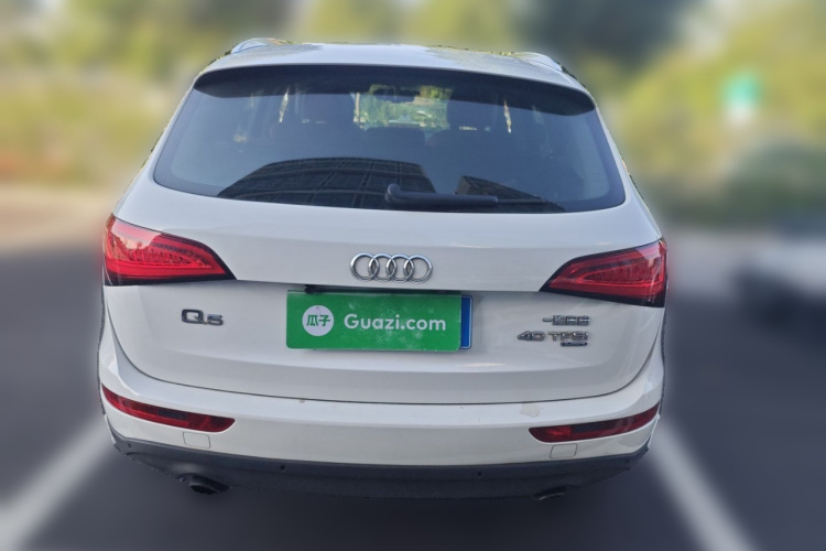 奥迪Q5 2013款 40 TFSI 进取型车身外观6004