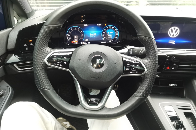 大众 高尔夫 2023款 280TSI DSG R-Line Lite中控内饰13