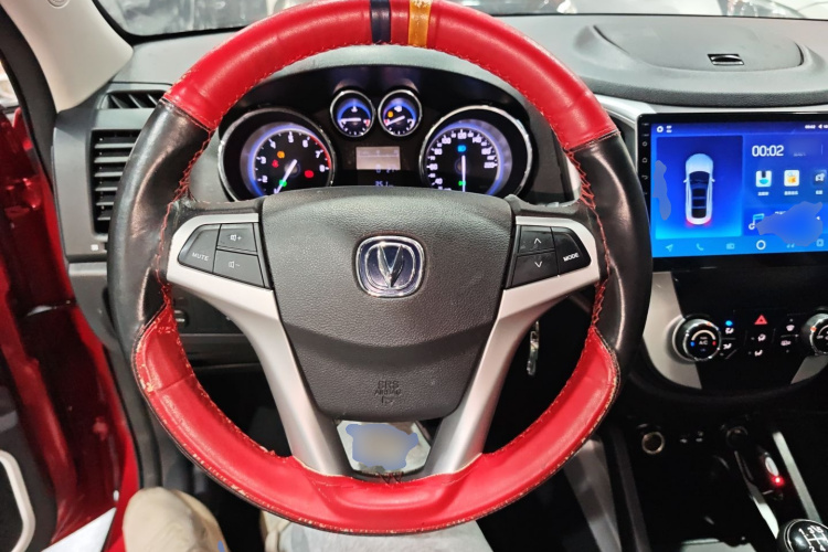 长安CS35 2016款 1.6L 手动豪华型 国V中控内饰13